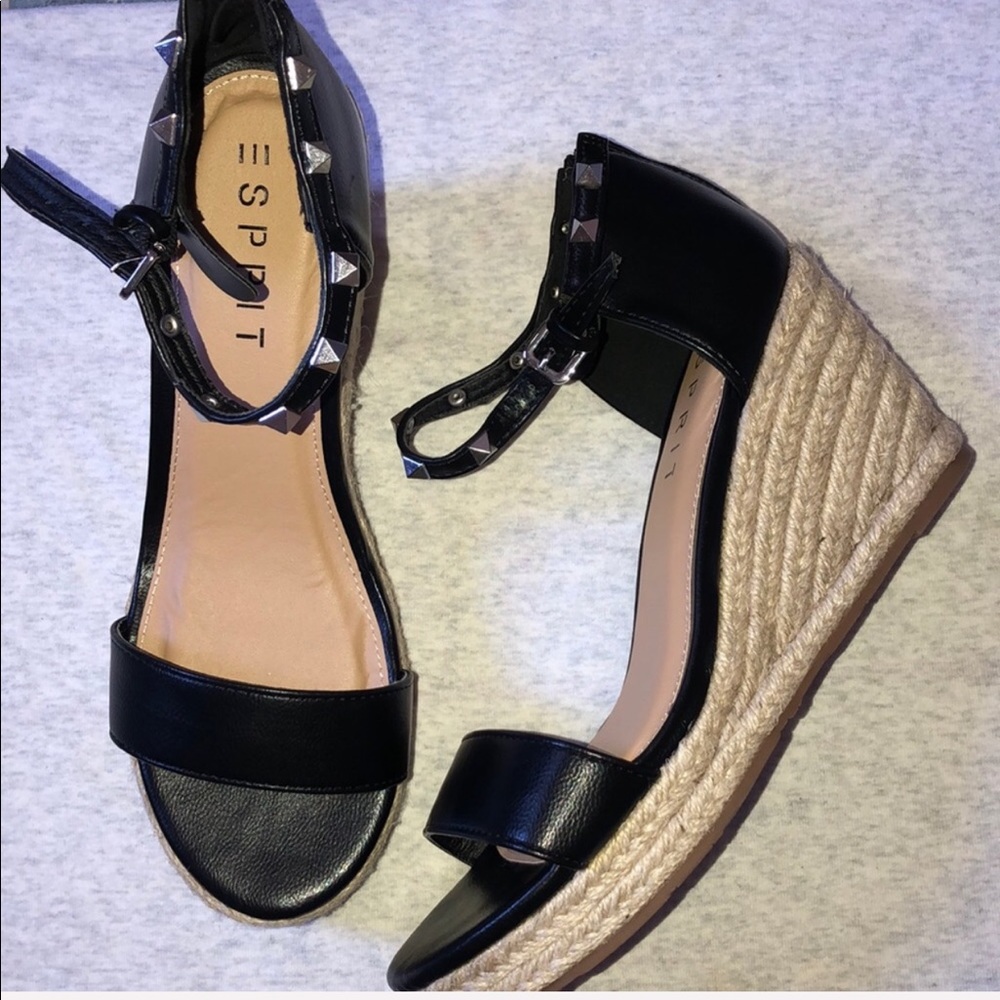 ESpirit Stud Wedges Size 8
